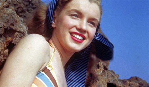 bikini marilyn monroe